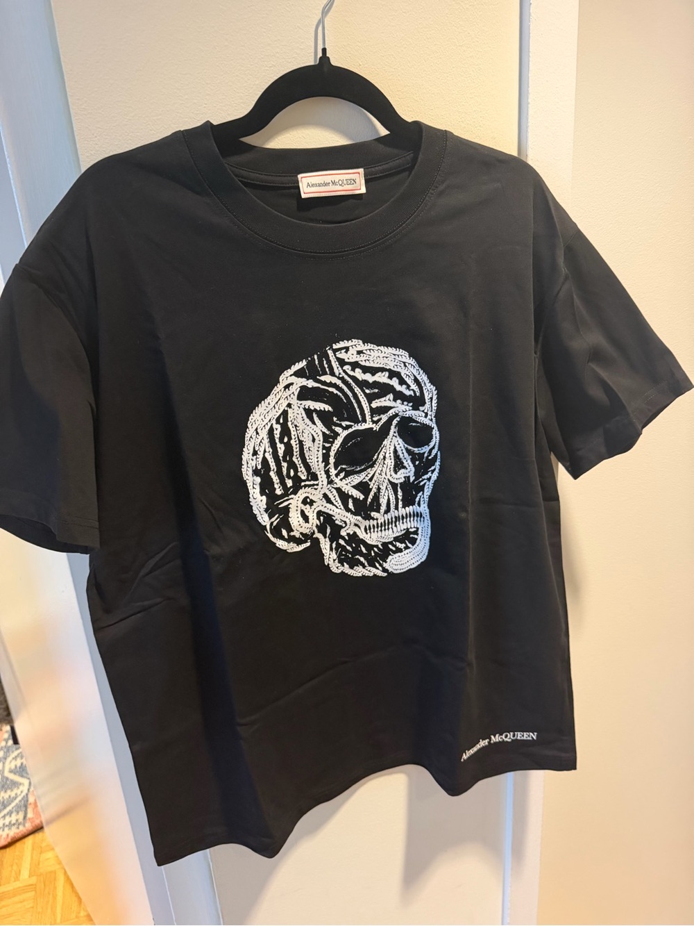 Alexander McQUEEN Black Skull Graphic Tee Replica